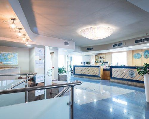 BLU HOTEL, Sure Hotel Collection by Best Western, 