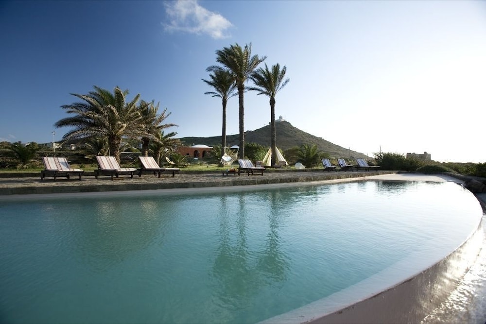 Zubebi Resort Pantelleria Sicilia GATTINONI, Featured Image