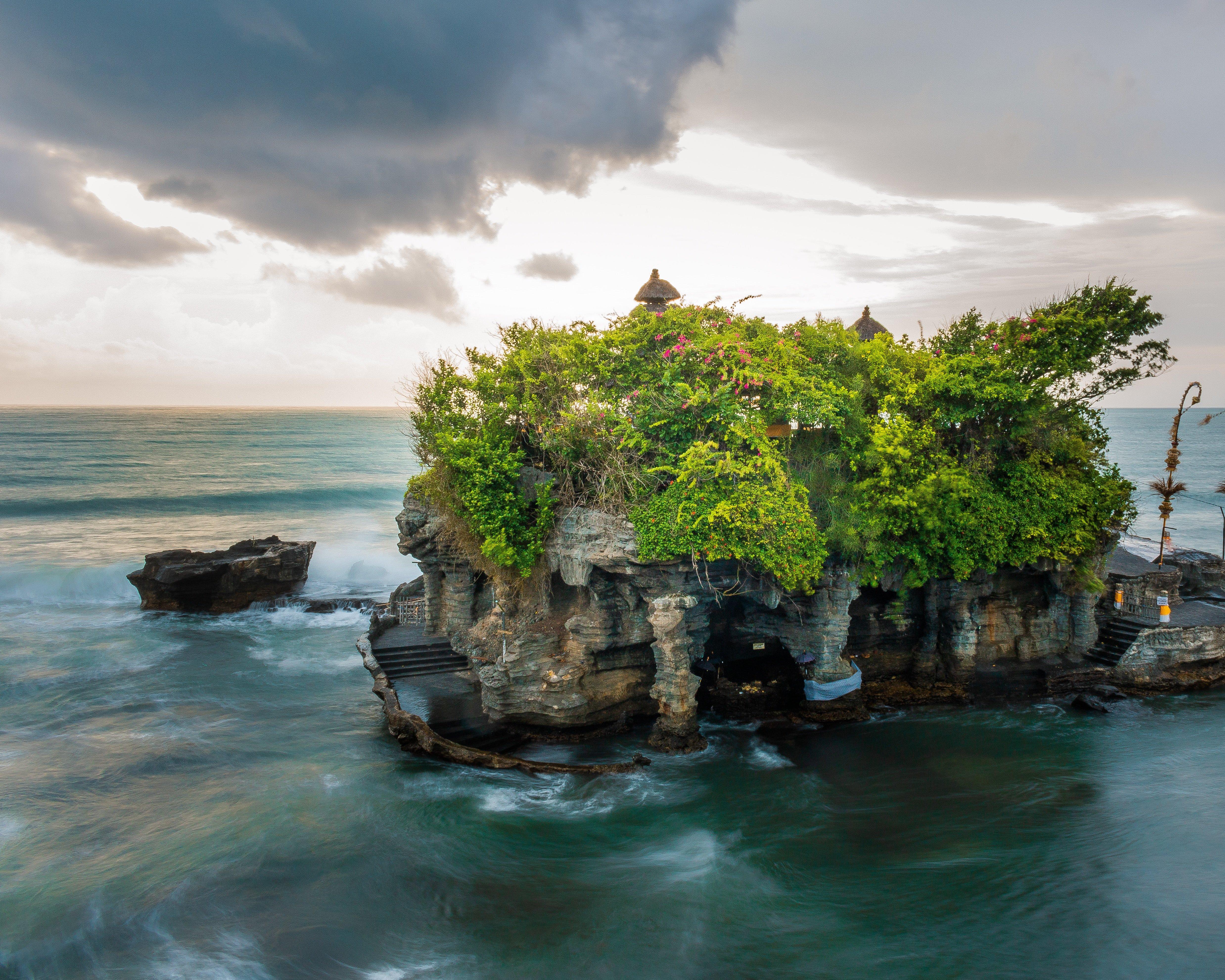 Tanah Lot, Indonesia